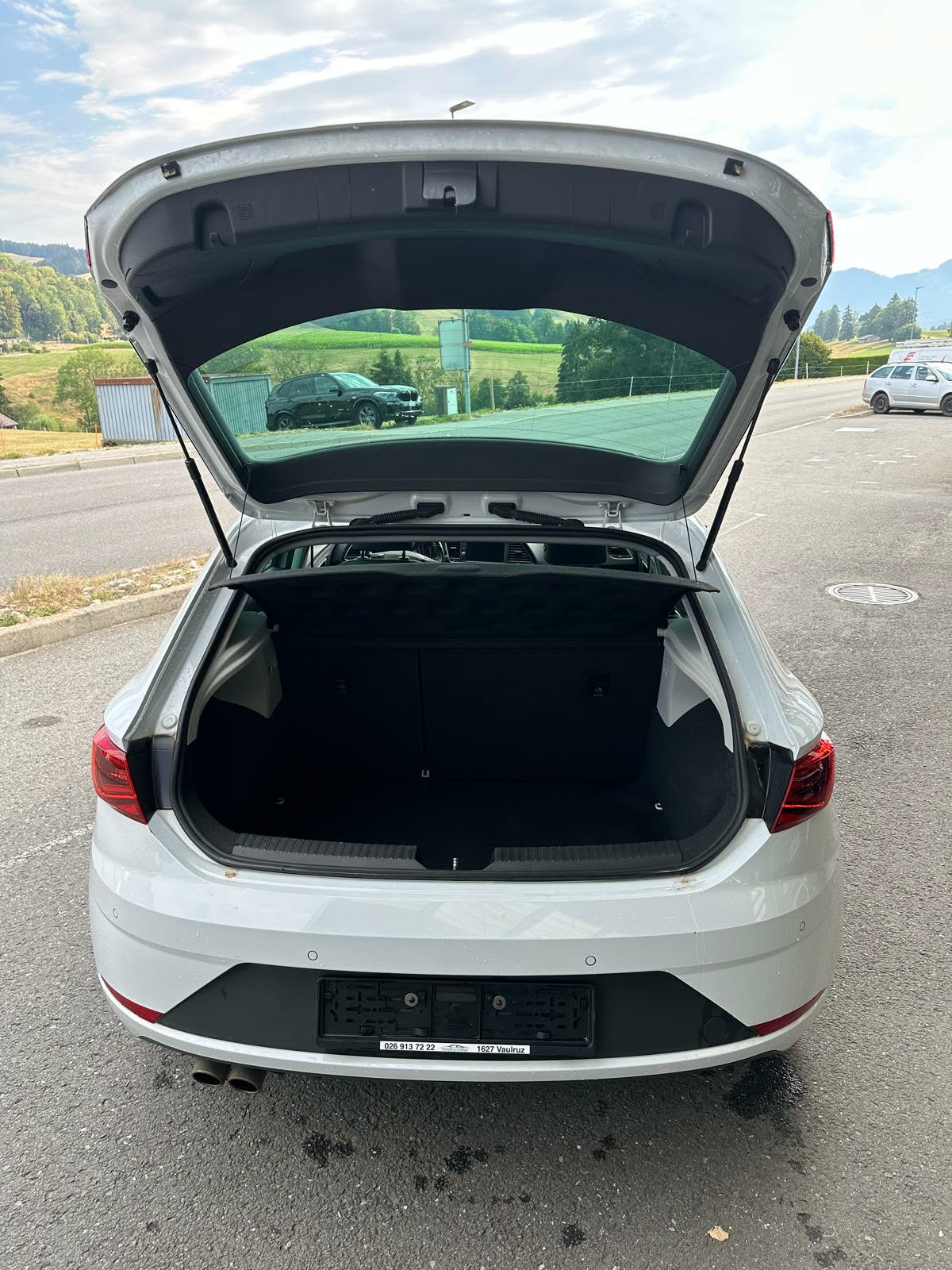 SEAT Leon 2.0 TSI FR DSG-image-13