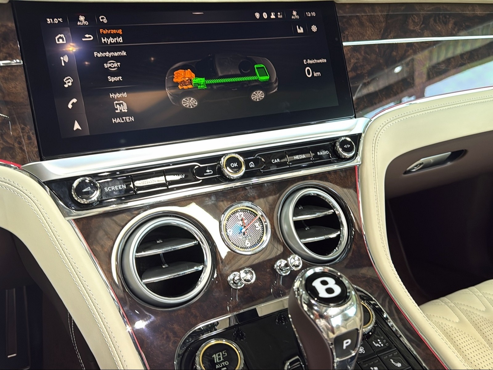 BENTLEY Continental GTC 4.0 V8 Hybrid Azure-image-13