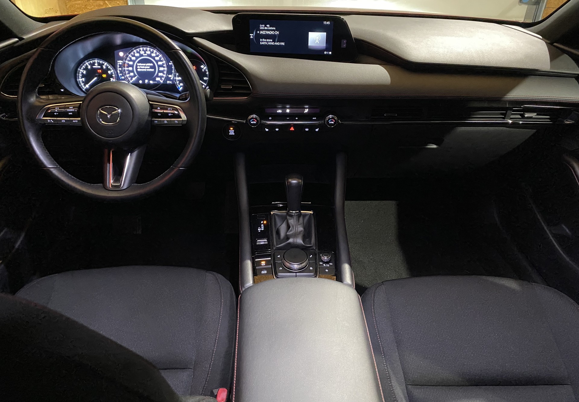 MAZDA 3 Hatchback SKYACTIV-X M Hybrid 186 Homura Automat-image-18