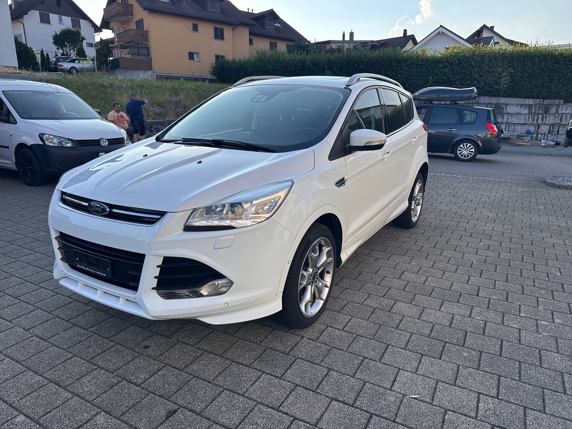 FORD Kuga 2.0 TDCi Titanium S 4WD PowerShift-image-9