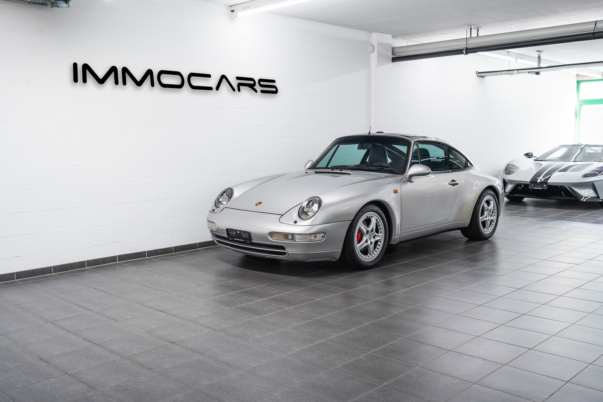 PORSCHE 911 Targa-image-0