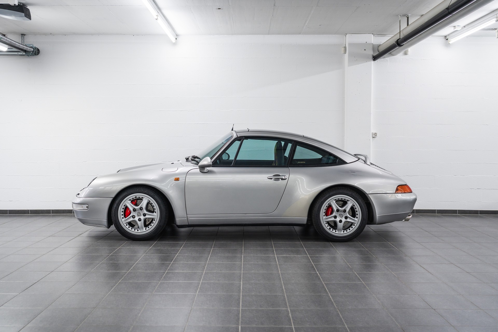 PORSCHE 911 Targa-image-3