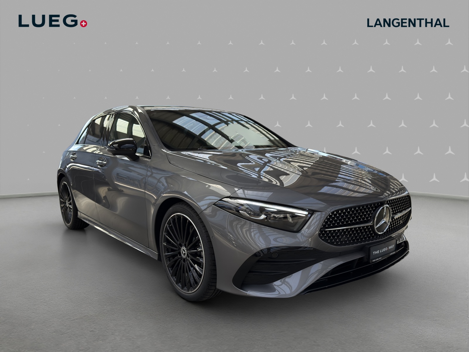MERCEDES-BENZ A 220 4Matic 8G-DCT-image-4