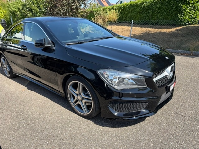 MERCEDES-BENZ CLA 200 AMG Line 7G-DCT-image-1