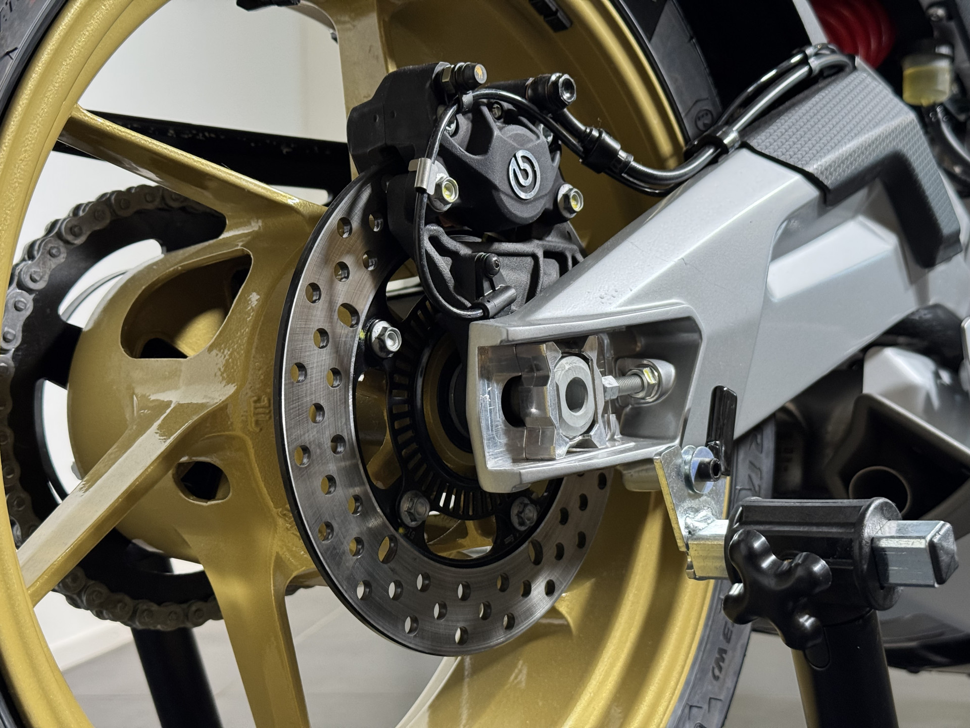 APRILIA RS 660-image-4