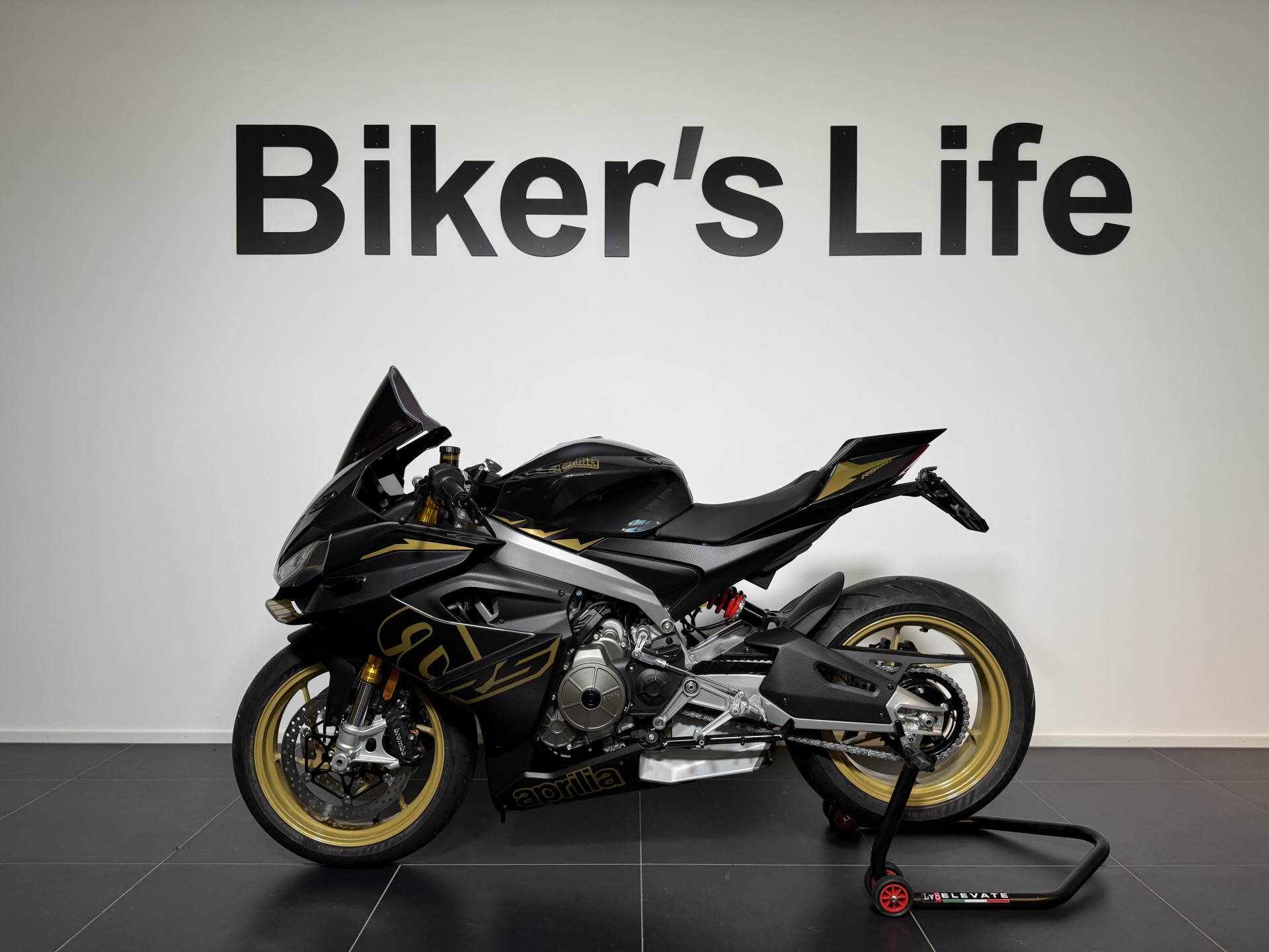 APRILIA RS 660-showroom-element-1