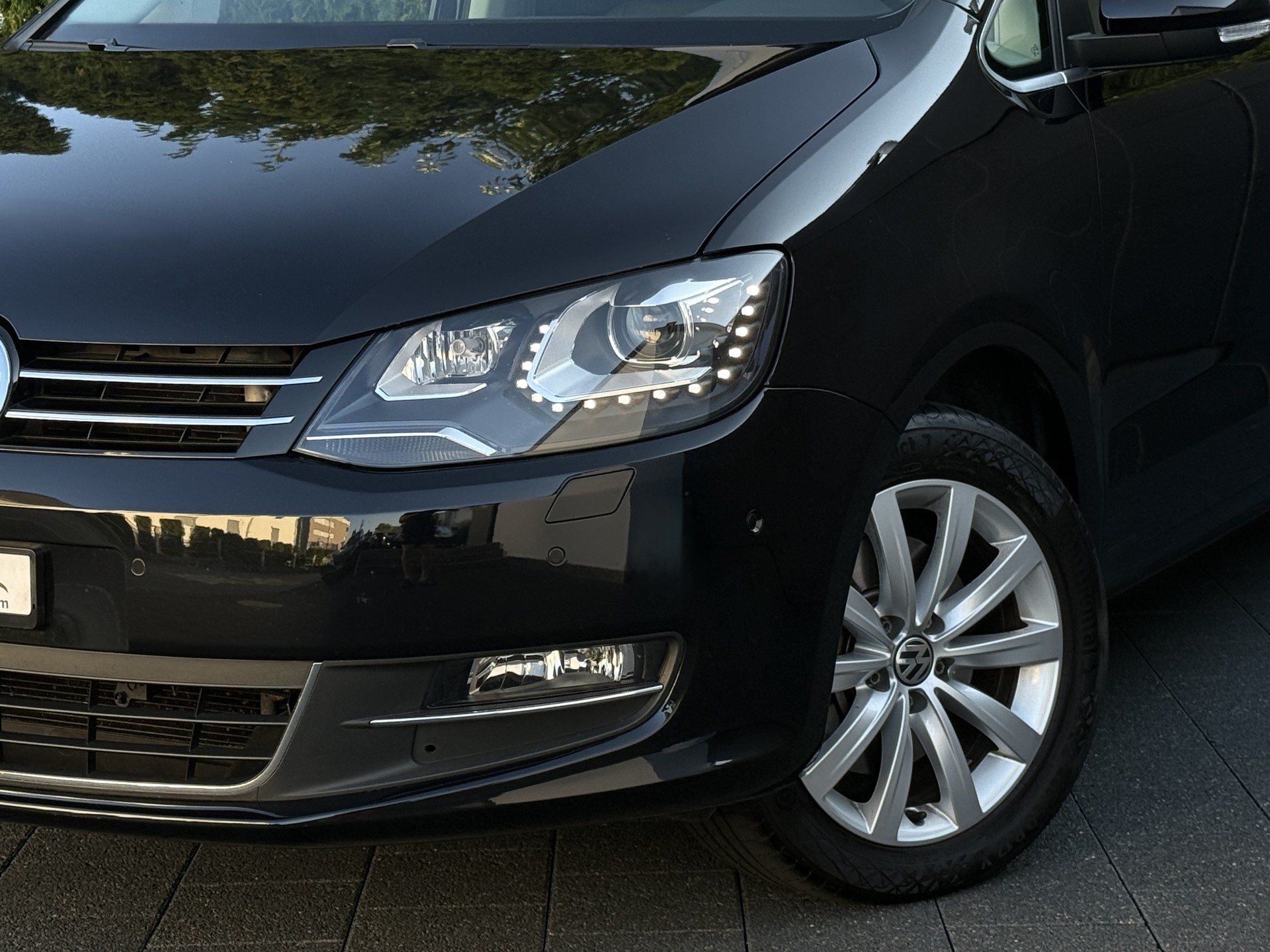 VW Sharan 2.0 TDI BlueMotion Technology Design DSG / 7Plätzer-image-3
