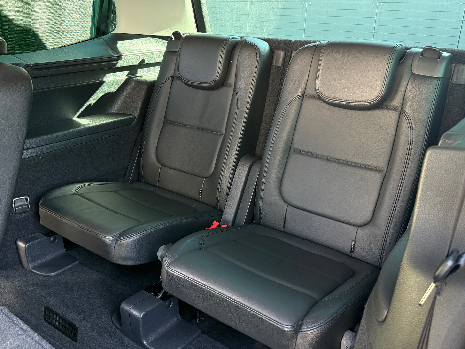 VW Sharan 2.0 TDI BlueMotion Technology Design DSG / 7Plätzer-image-17