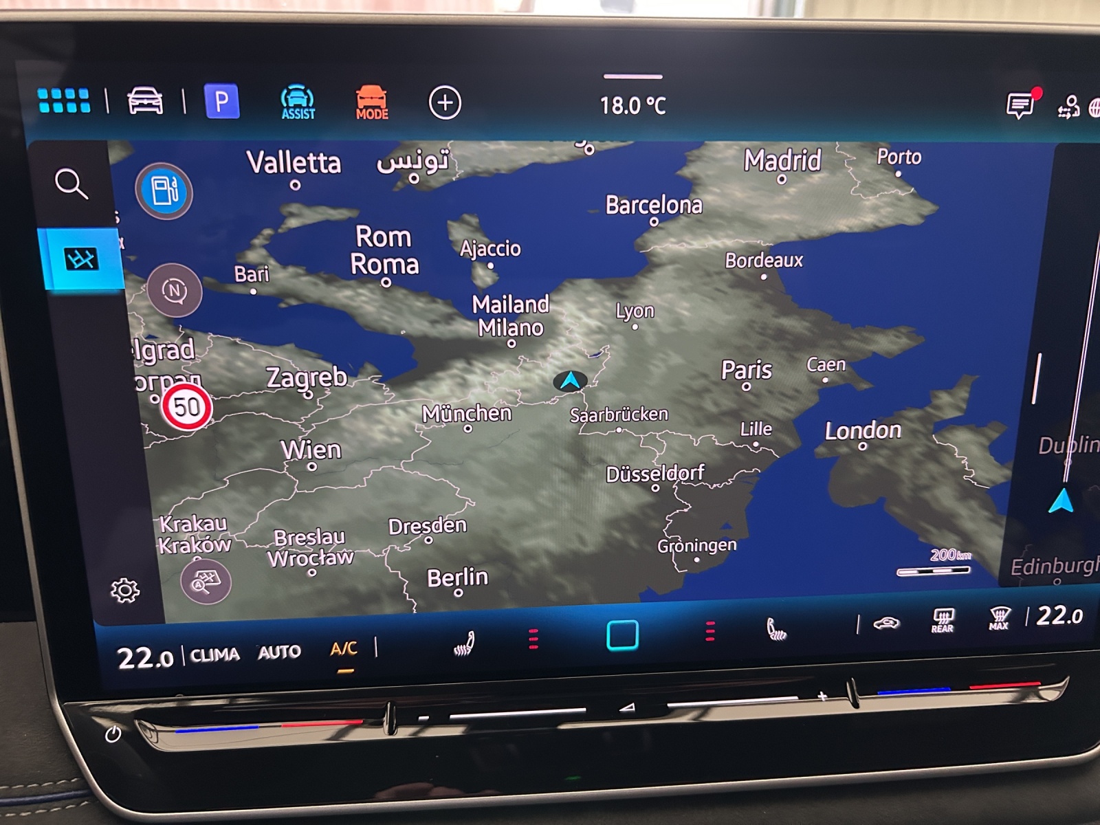 VW Tiguan 2.0 TSI DSG R-Line 4Motion - Anhängekupplung - Head-up-Display - 360 Kamera - HD Matrix-image-11