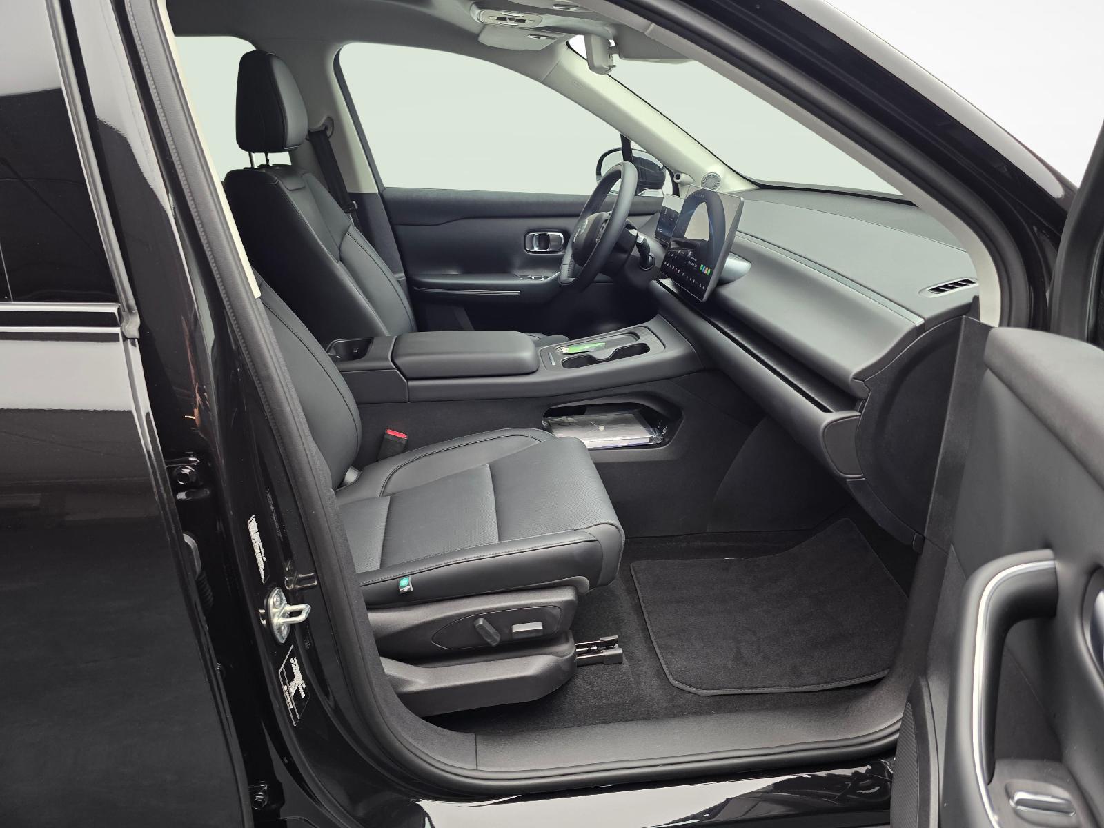 LEAPMOTOR C10 Design AWD-image-9
