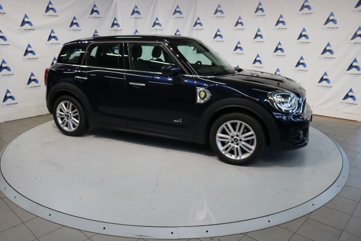 MINI Countryman Cooper S E ALL4 PHEV Steptronic-image-21