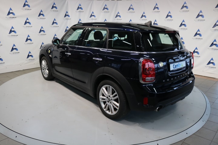 MINI Countryman Cooper S E ALL4 PHEV Steptronic-image-13
