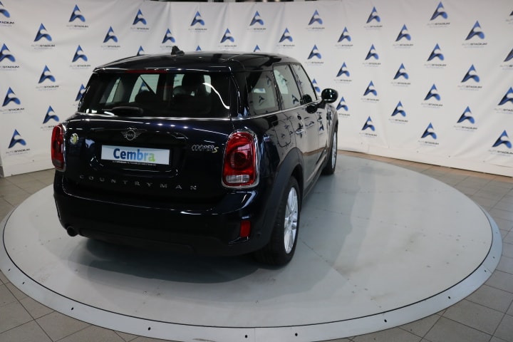 MINI Countryman Cooper S E ALL4 PHEV Steptronic-image-16