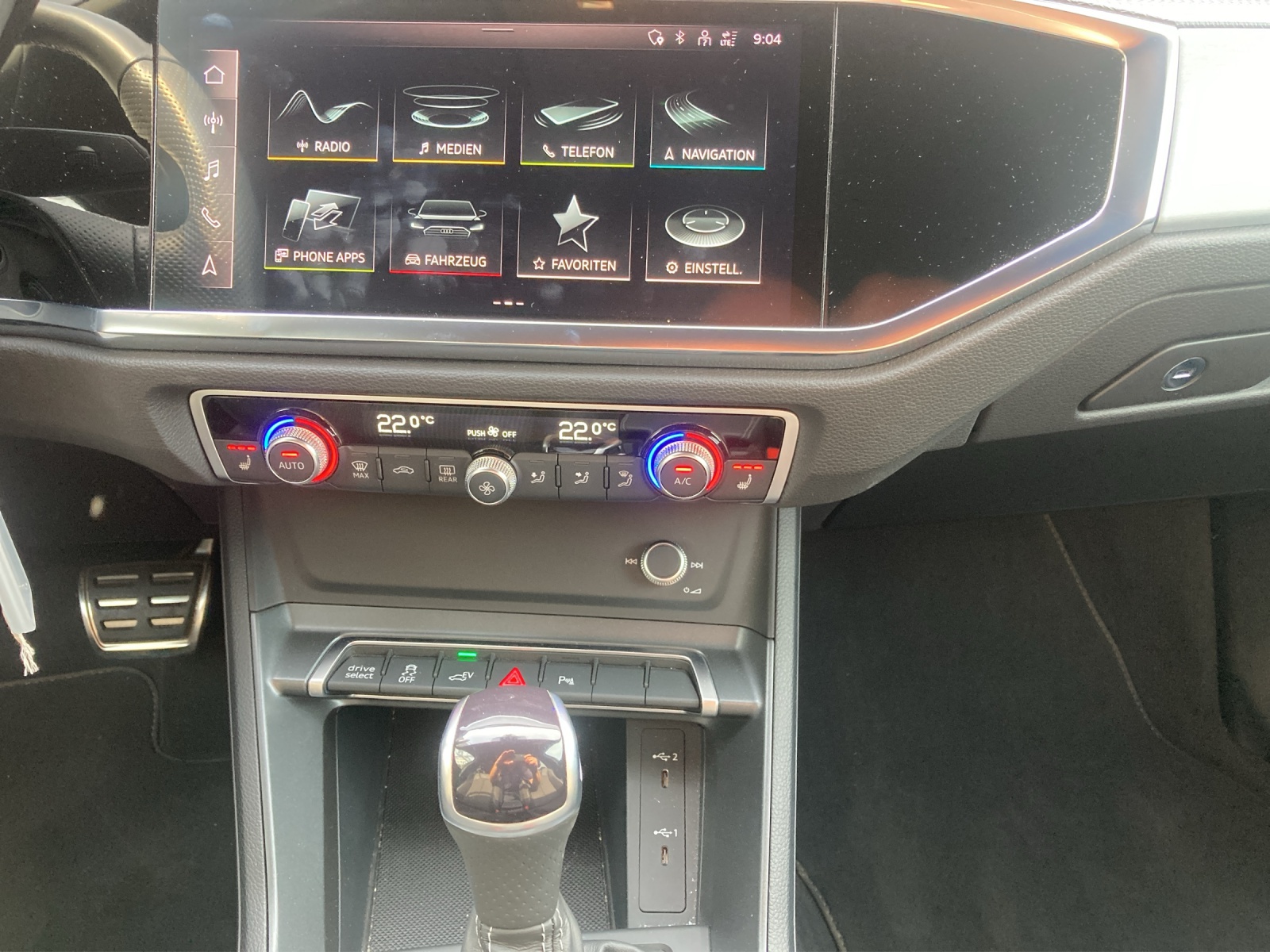 AUDI Q3 Sportback 45 TFSI e S line S-tronic-image-10