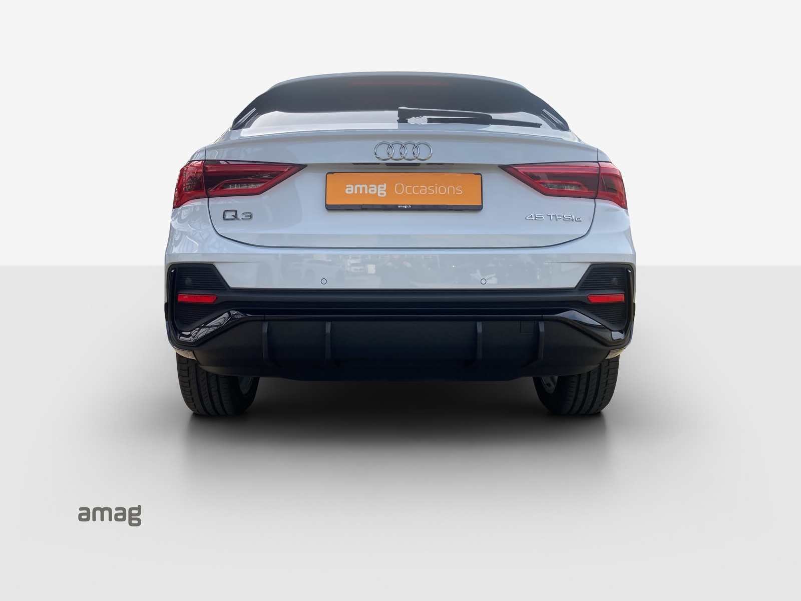 AUDI Q3 Sportback 45 TFSI e S line S-tronic-image-3