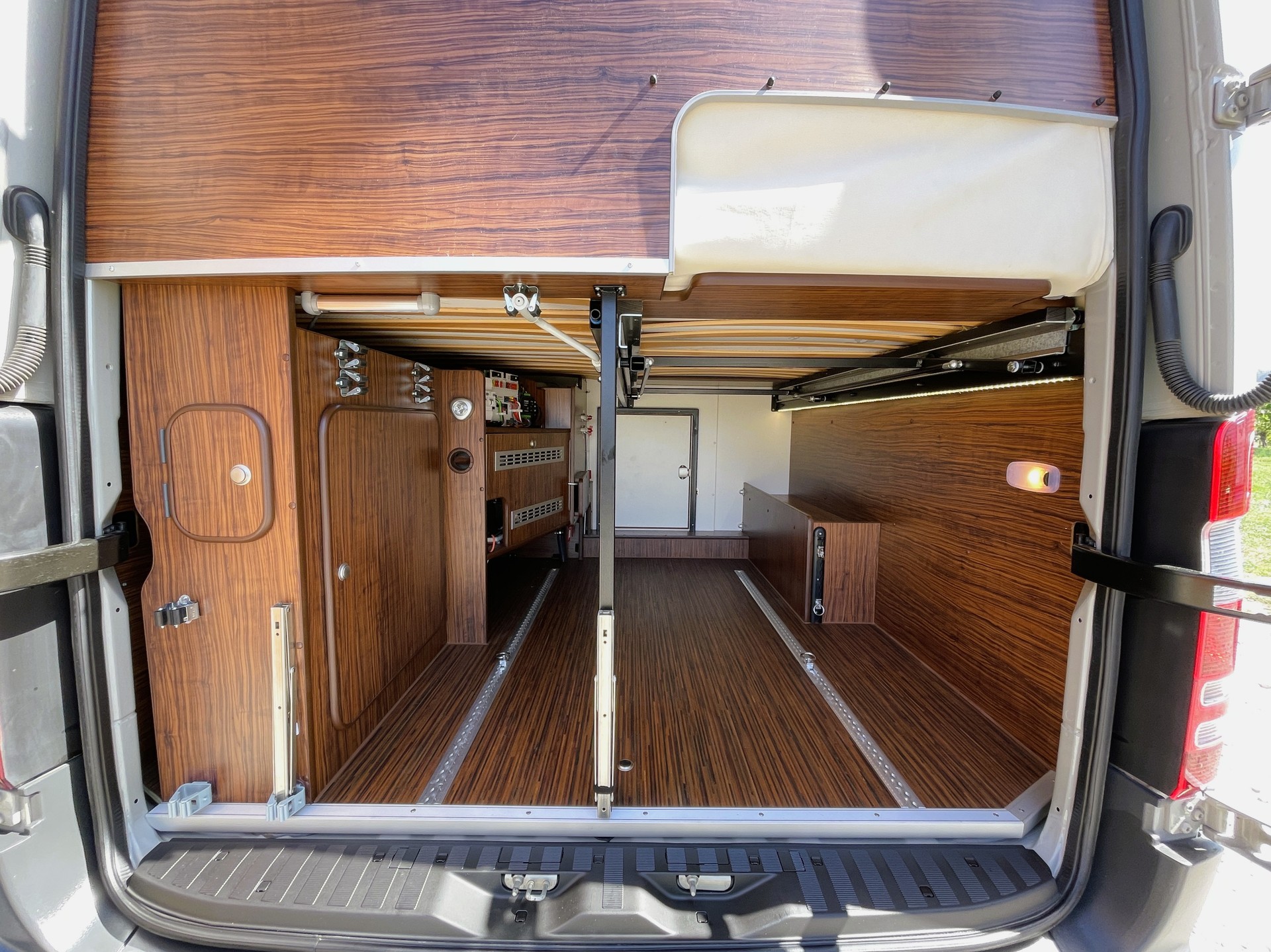 CS-REISEMOBILE Luxor auf Basis Mercedes-Benz Sprinter 319 CDI Oberaigner 4x4-image-7