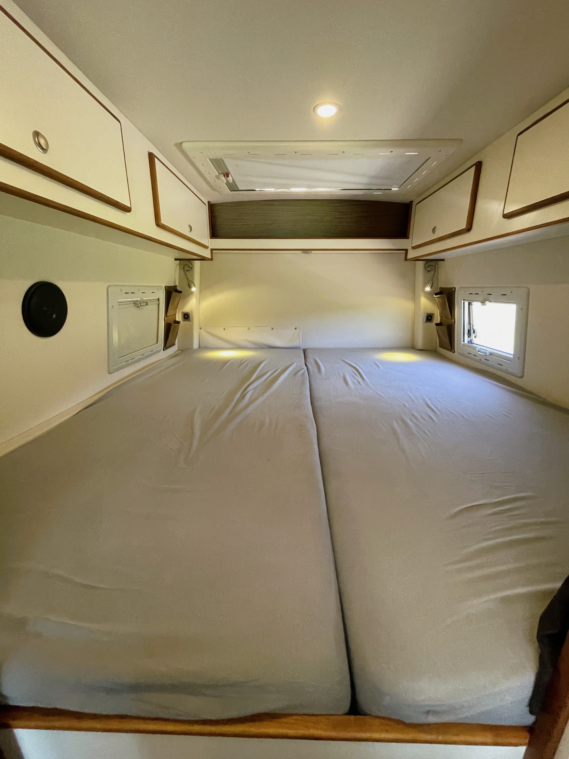 CS-REISEMOBILE Luxor auf Basis Mercedes-Benz Sprinter 319 CDI Oberaigner 4x4-image-19