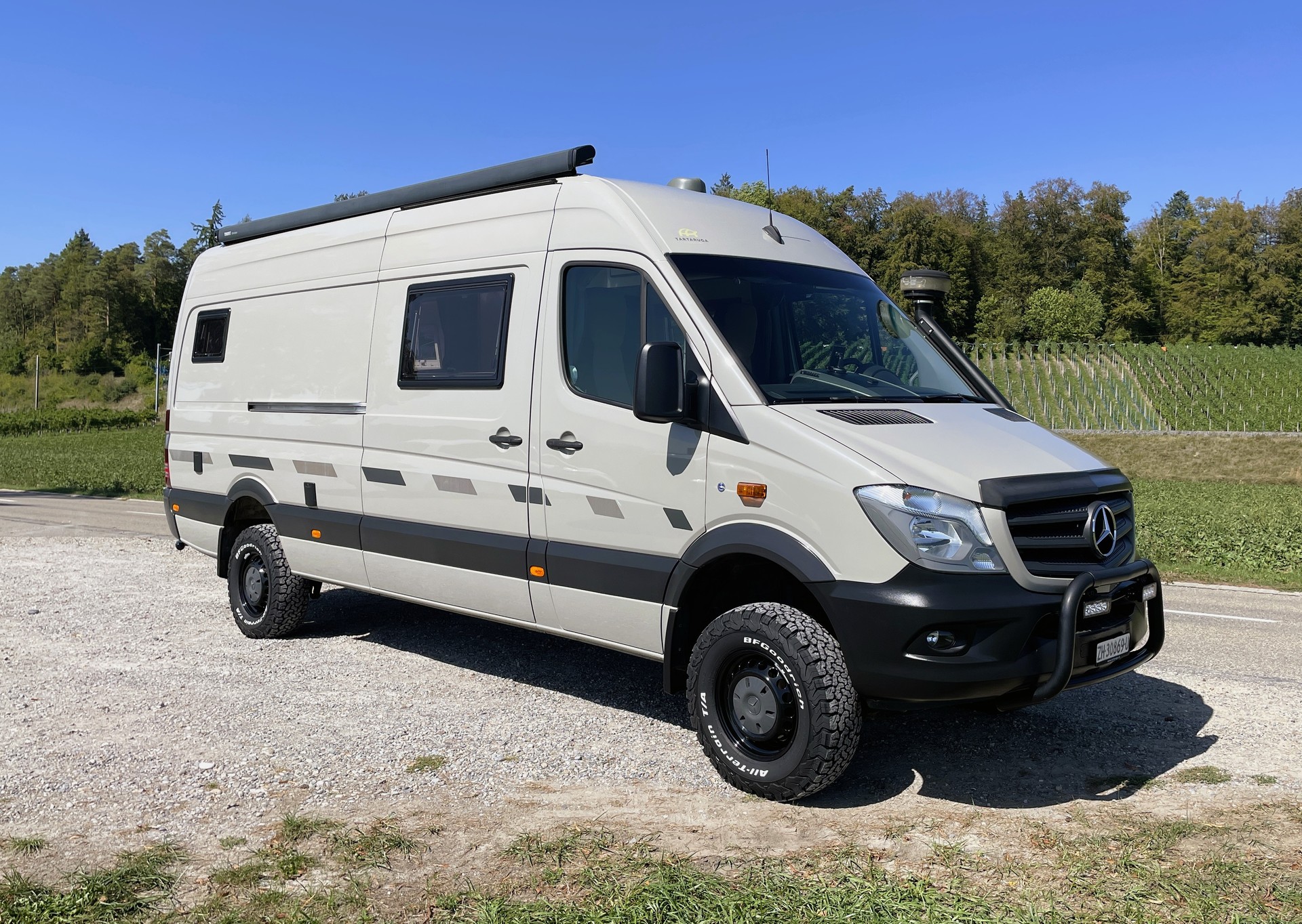 CS-REISEMOBILE Luxor auf Basis Mercedes-Benz Sprinter 319 CDI Oberaigner 4x4-image-0