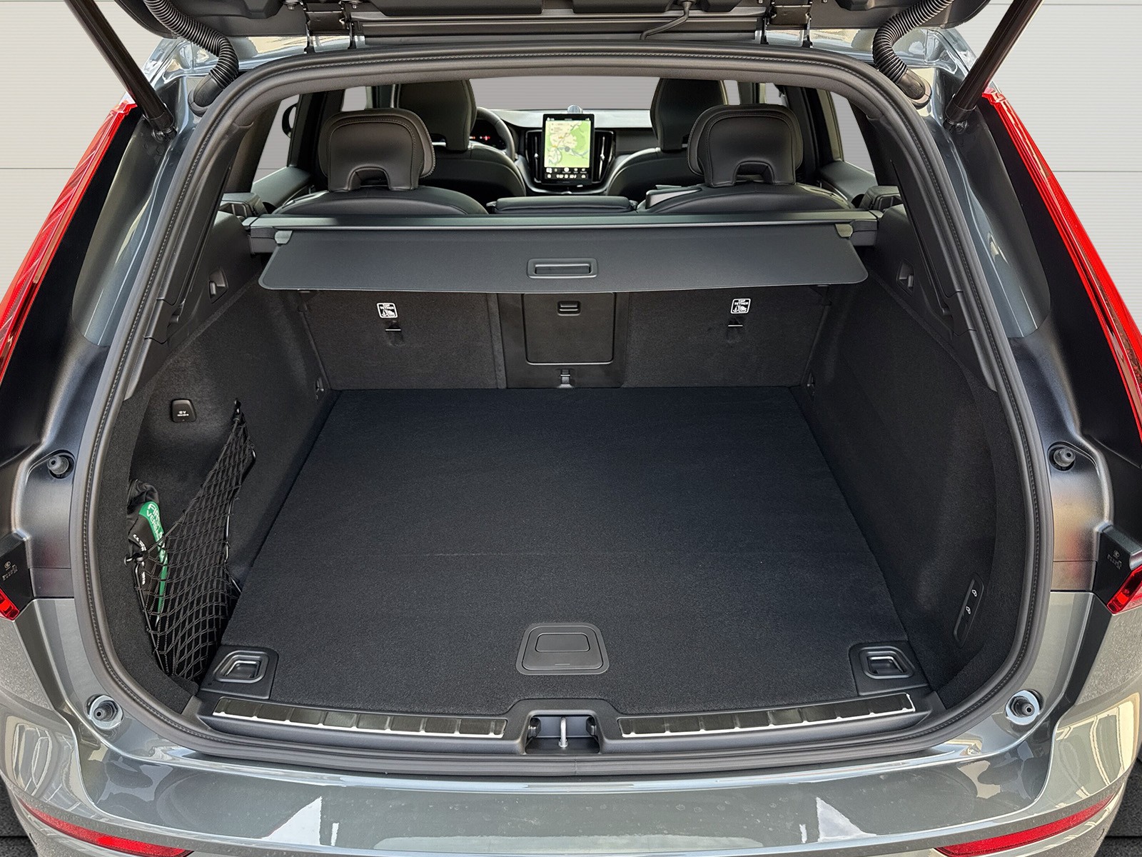 VOLVO XC60 2.0 T6 TE Ultra Dark eAWD-image-11