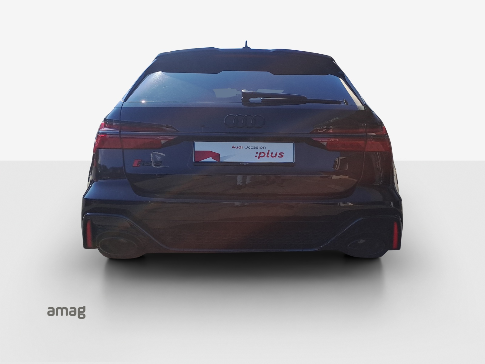 AUDI RS6 Avant 4.0 TFSI V8 quattro-image-3