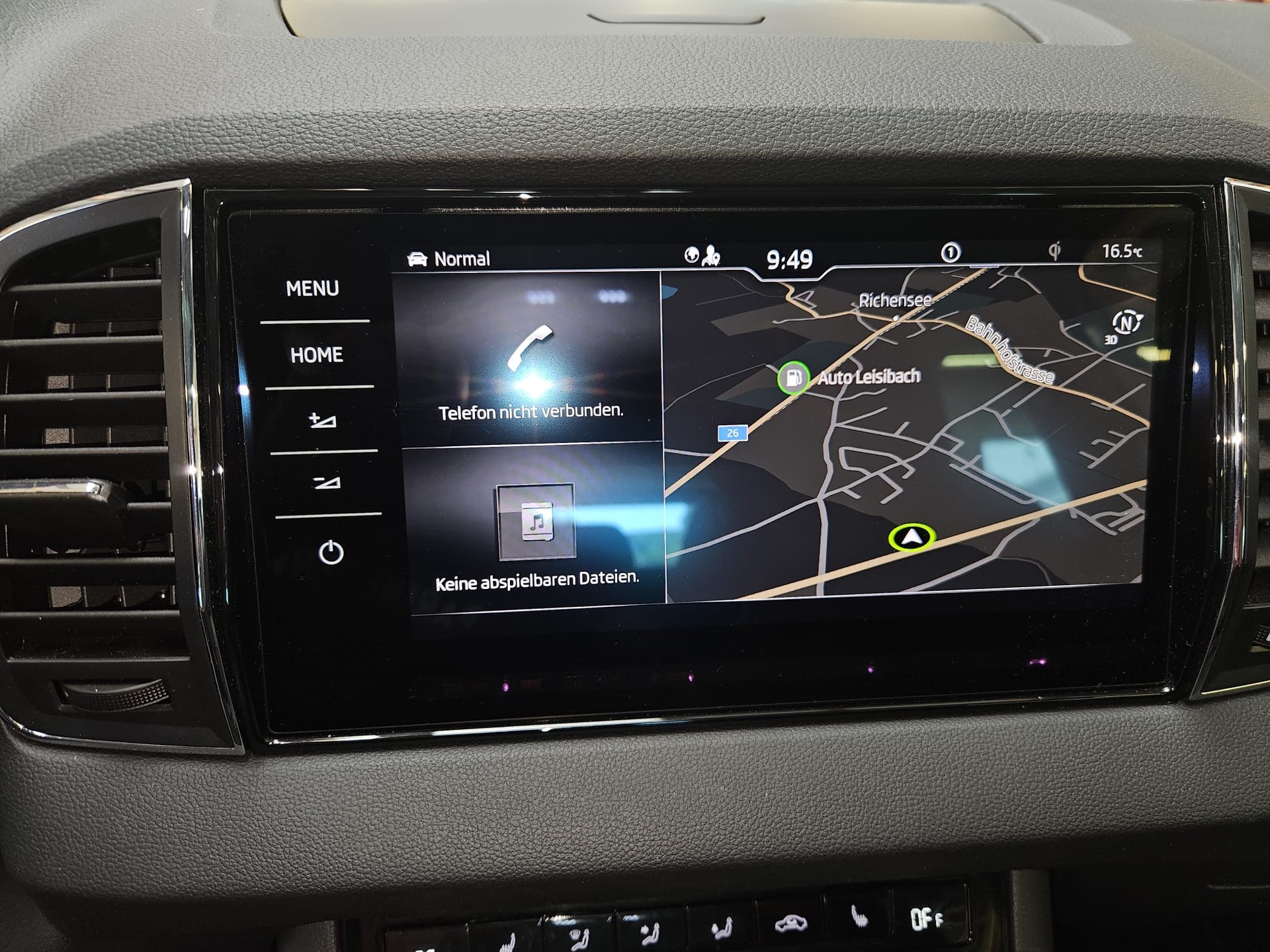 SKODA Karoq 2.0 TDI CR Style 4x4 DSG-image-9