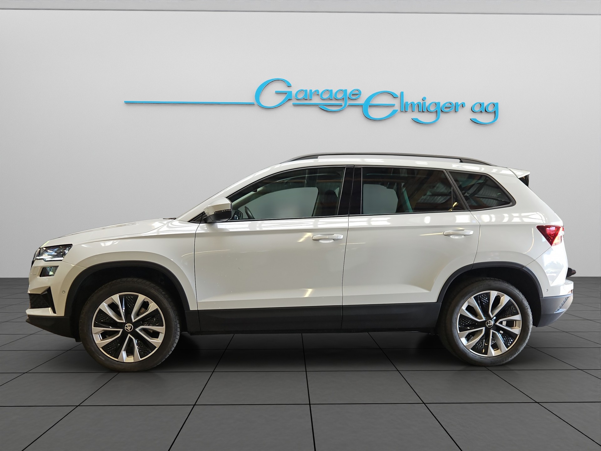 SKODA Karoq 2.0 TDI CR Style 4x4 DSG-image-3