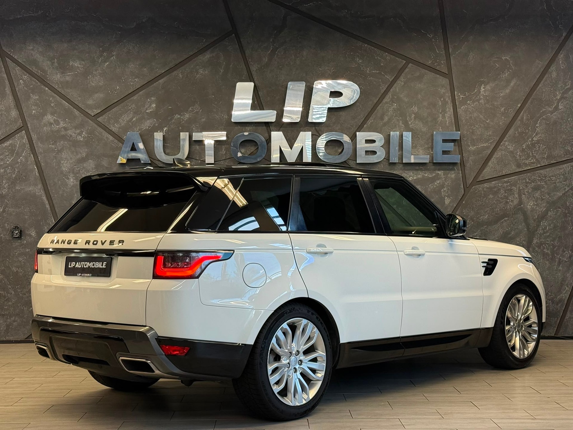 LAND ROVER Range Rover Sport 3.0 SDV6 SE Automatic-image-5
