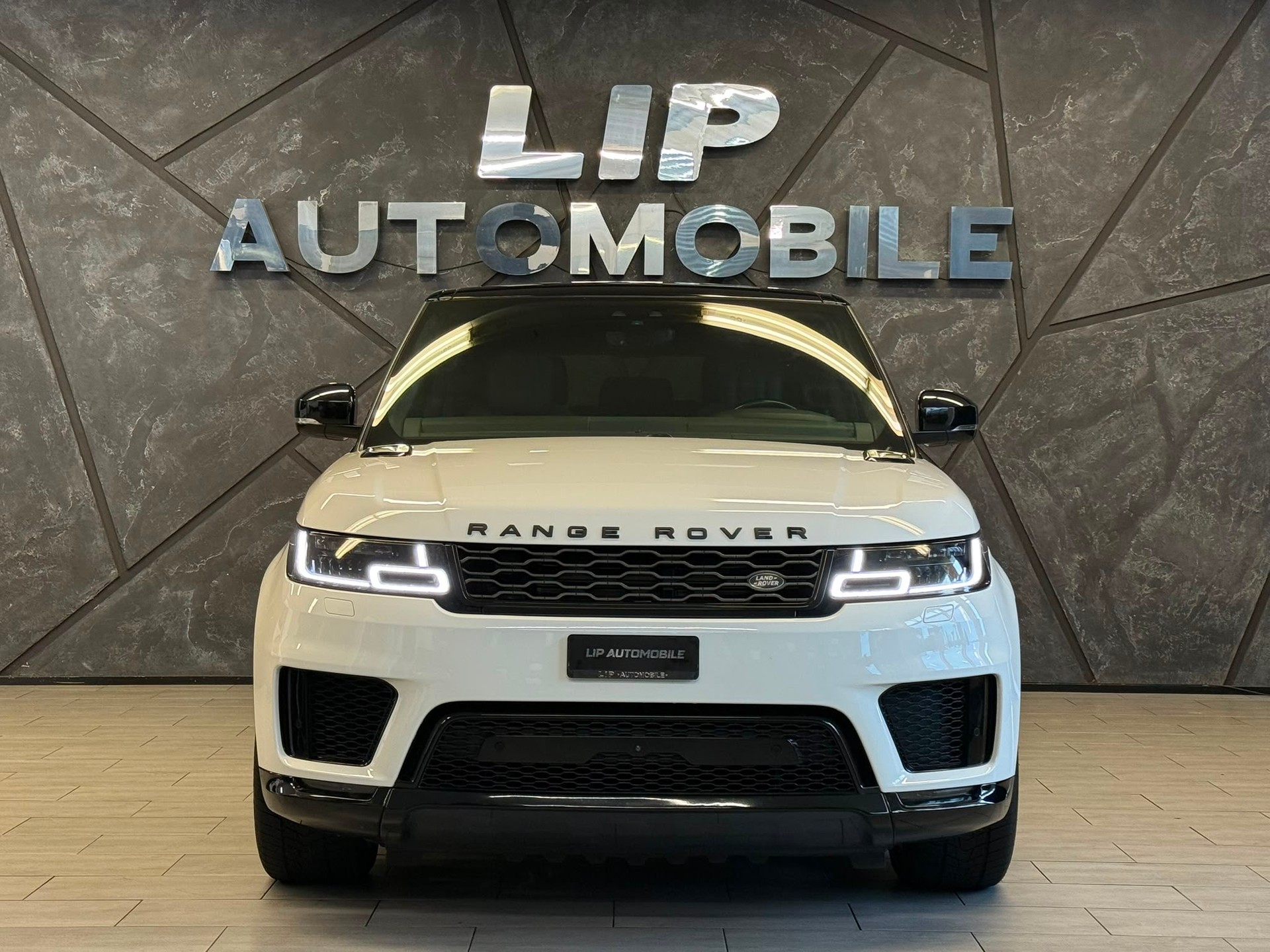 LAND ROVER Range Rover Sport 3.0 SDV6 SE Automatic-image-1