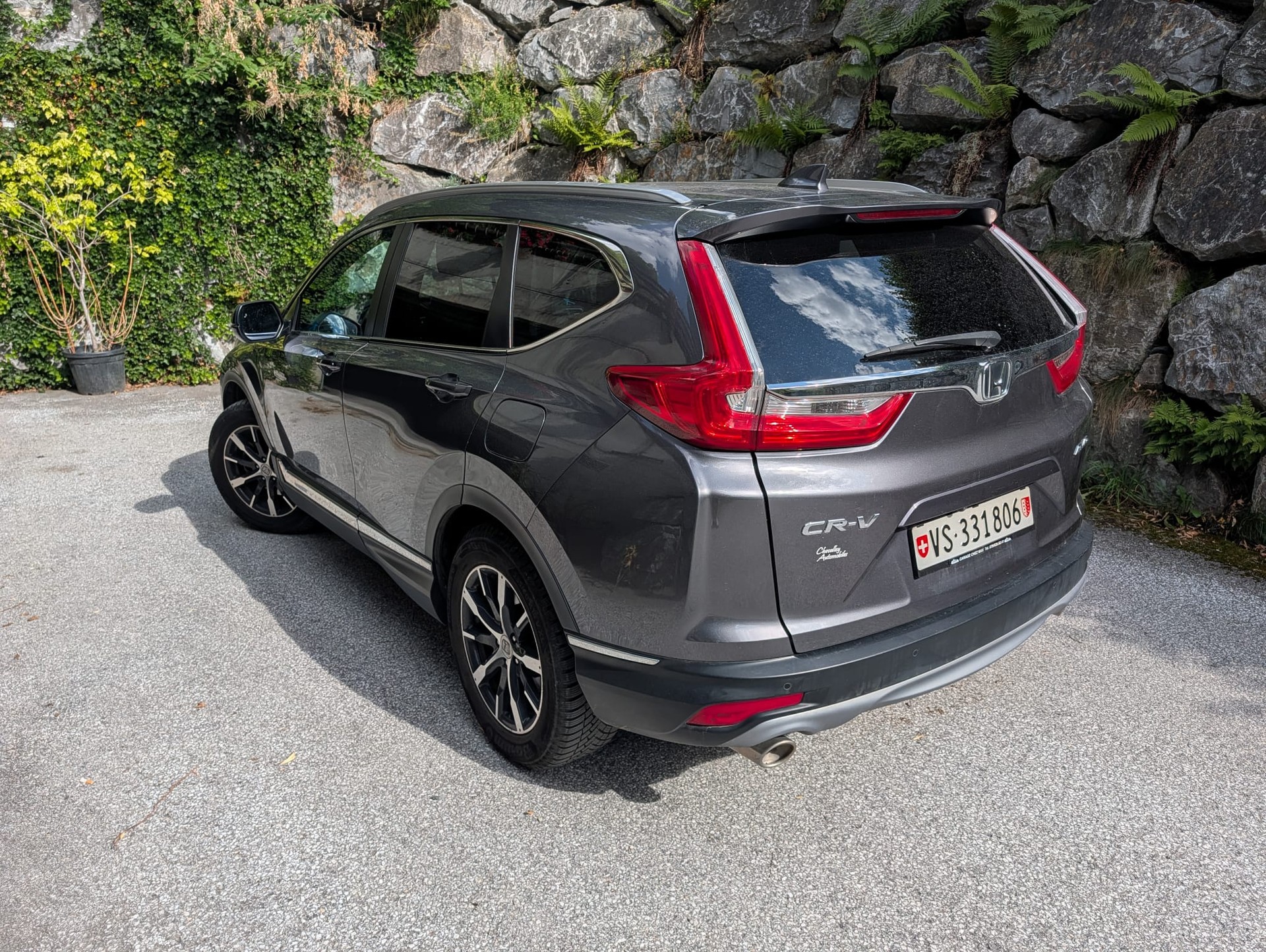 HONDA 1.5 i-VTEC Elegance 4WD-image-1