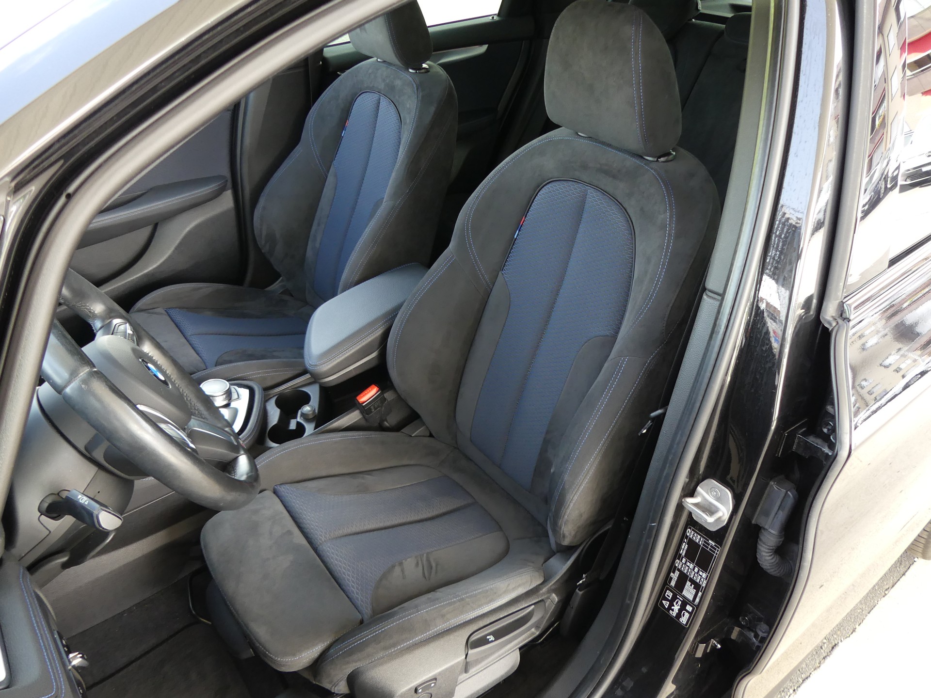 BMW 220d xDrive Active Tourer M Sport Steptronic-image-11