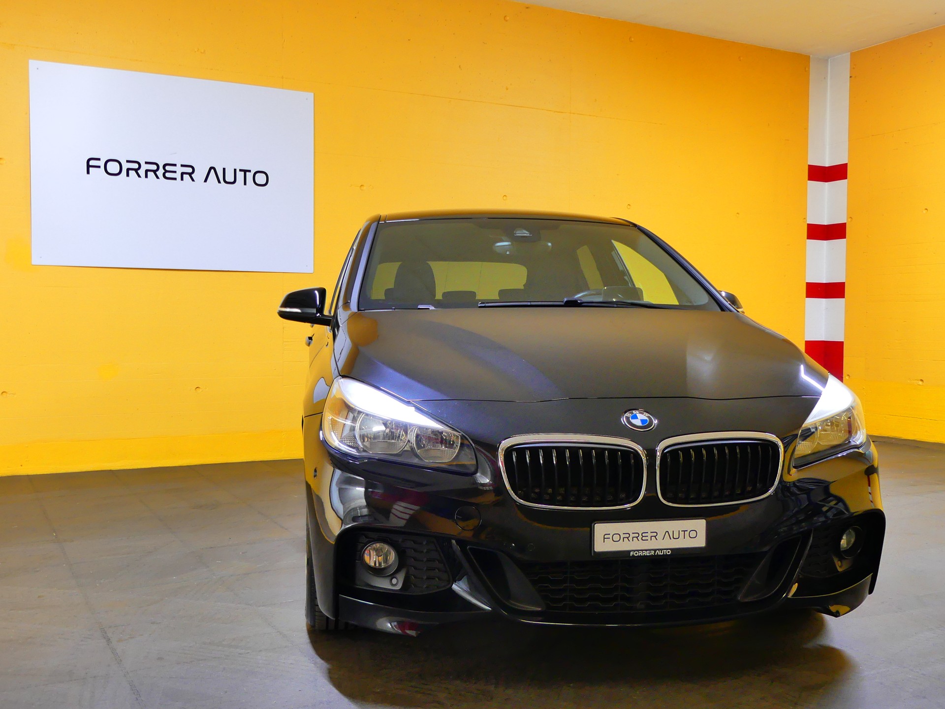 BMW 220d xDrive Active Tourer M Sport Steptronic-image-1