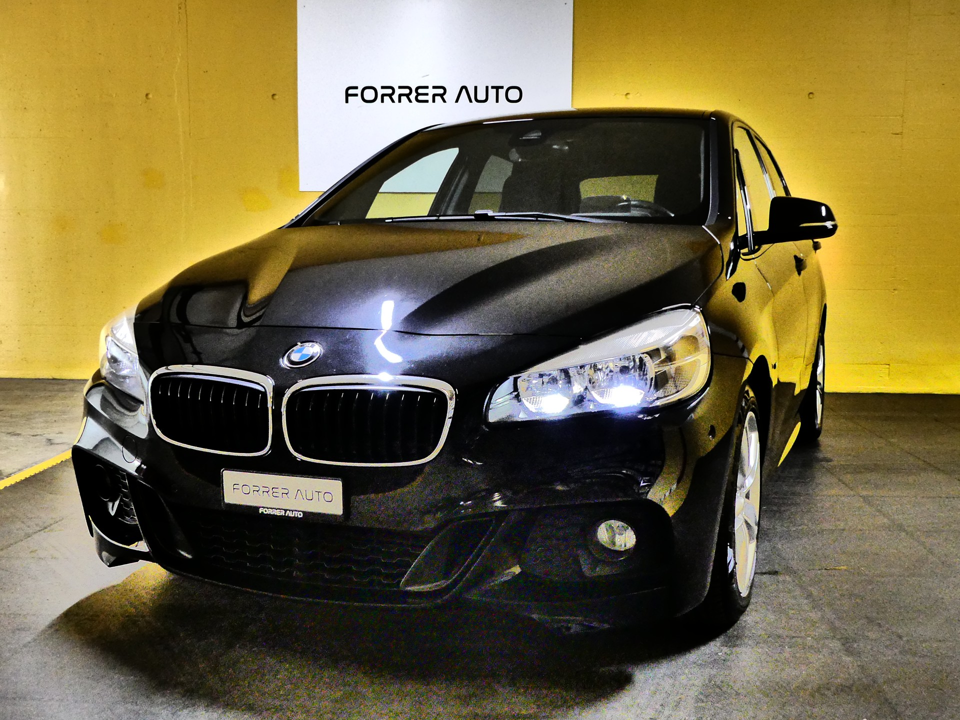 BMW 220d xDrive Active Tourer M Sport Steptronic-image-3