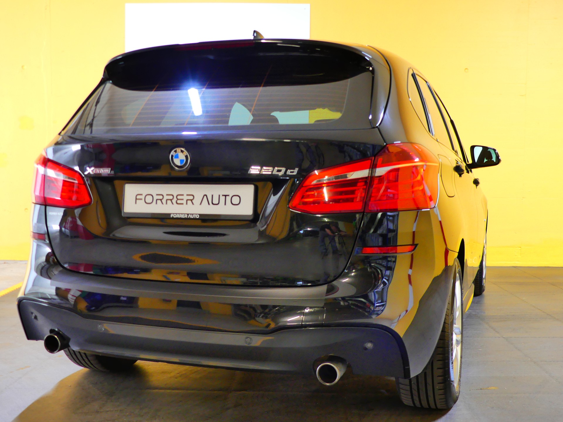 BMW 220d xDrive Active Tourer M Sport Steptronic-image-6