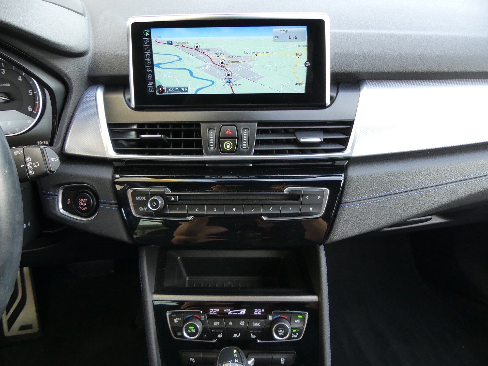 BMW 220d xDrive Active Tourer M Sport Steptronic-image-14