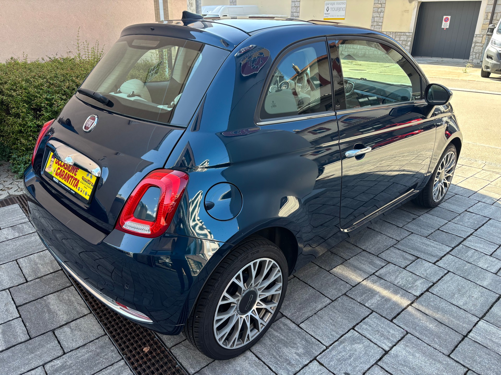 FIAT 500 1.2 Lounge-image-2