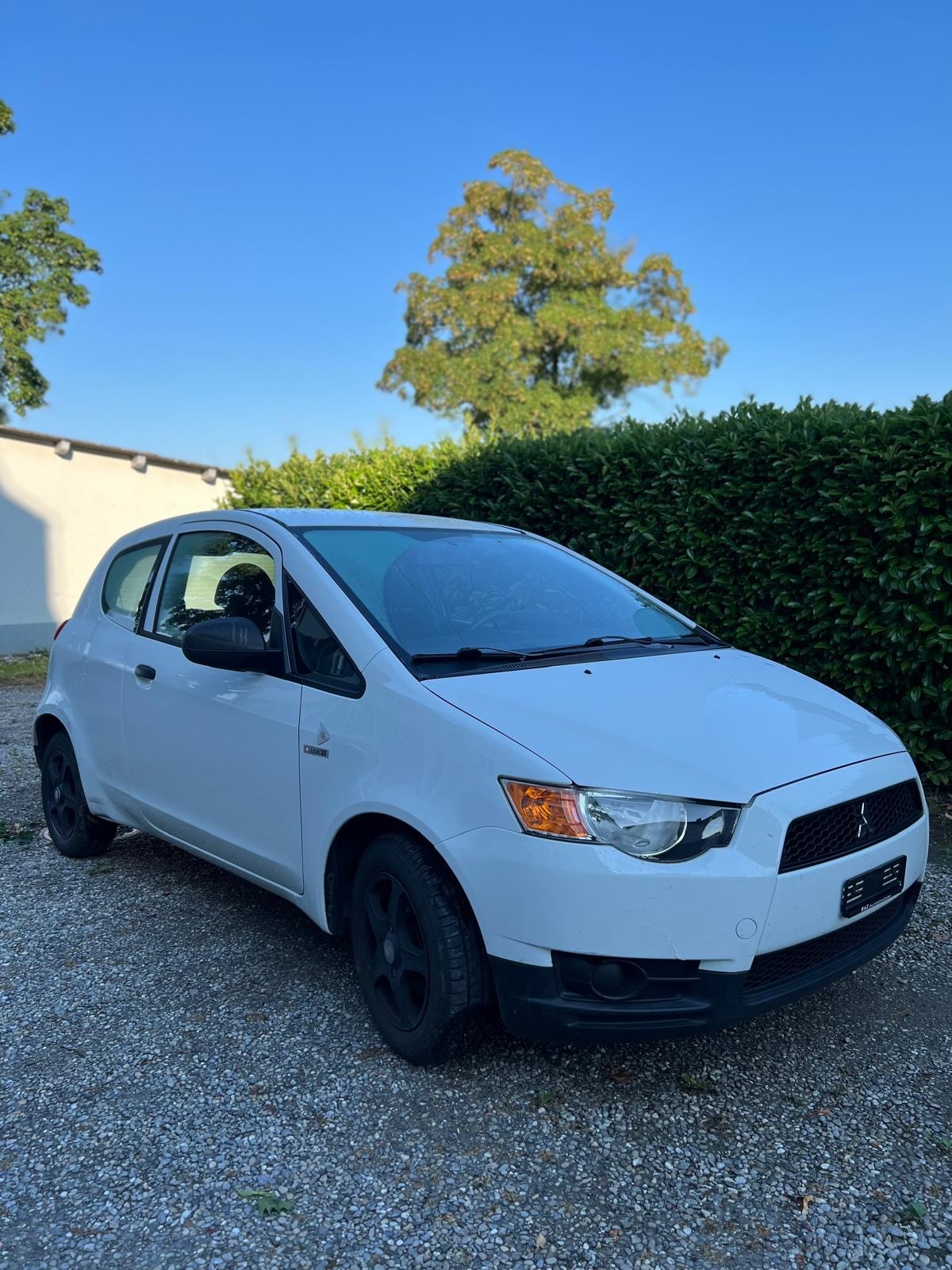 MITSUBISHI Colt 1.1 12V Super Jubilé — slika 1