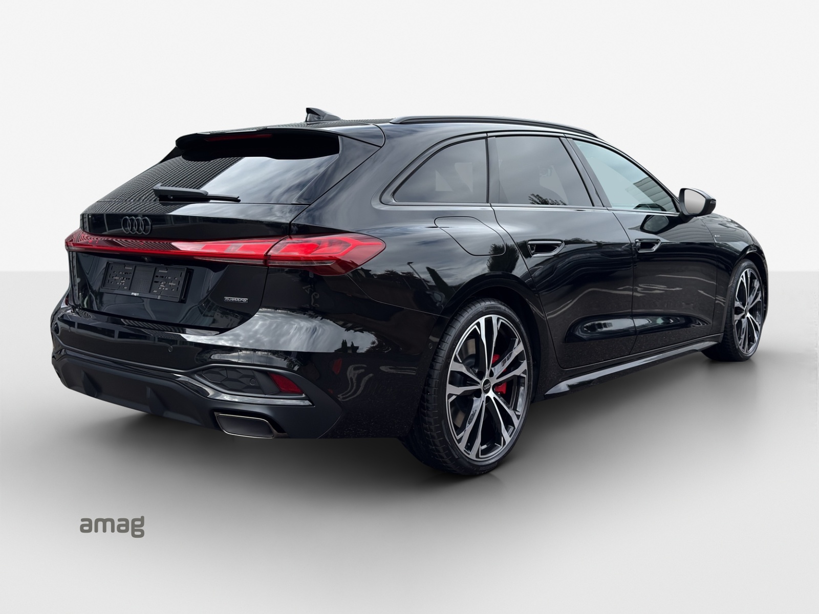 AUDI A5 Avant e-hybrid quattro 270 kW S tronic-image-4