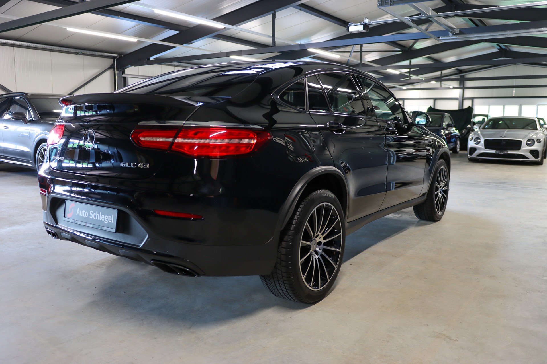 MERCEDES-BENZ GLC Coupé 43 AMG 4Matic 9G-Tronic-image-5