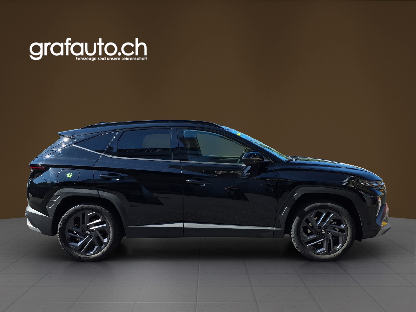 HYUNDAI Tucson 1.6 T-GDi PHEV 20th Ann-image-2