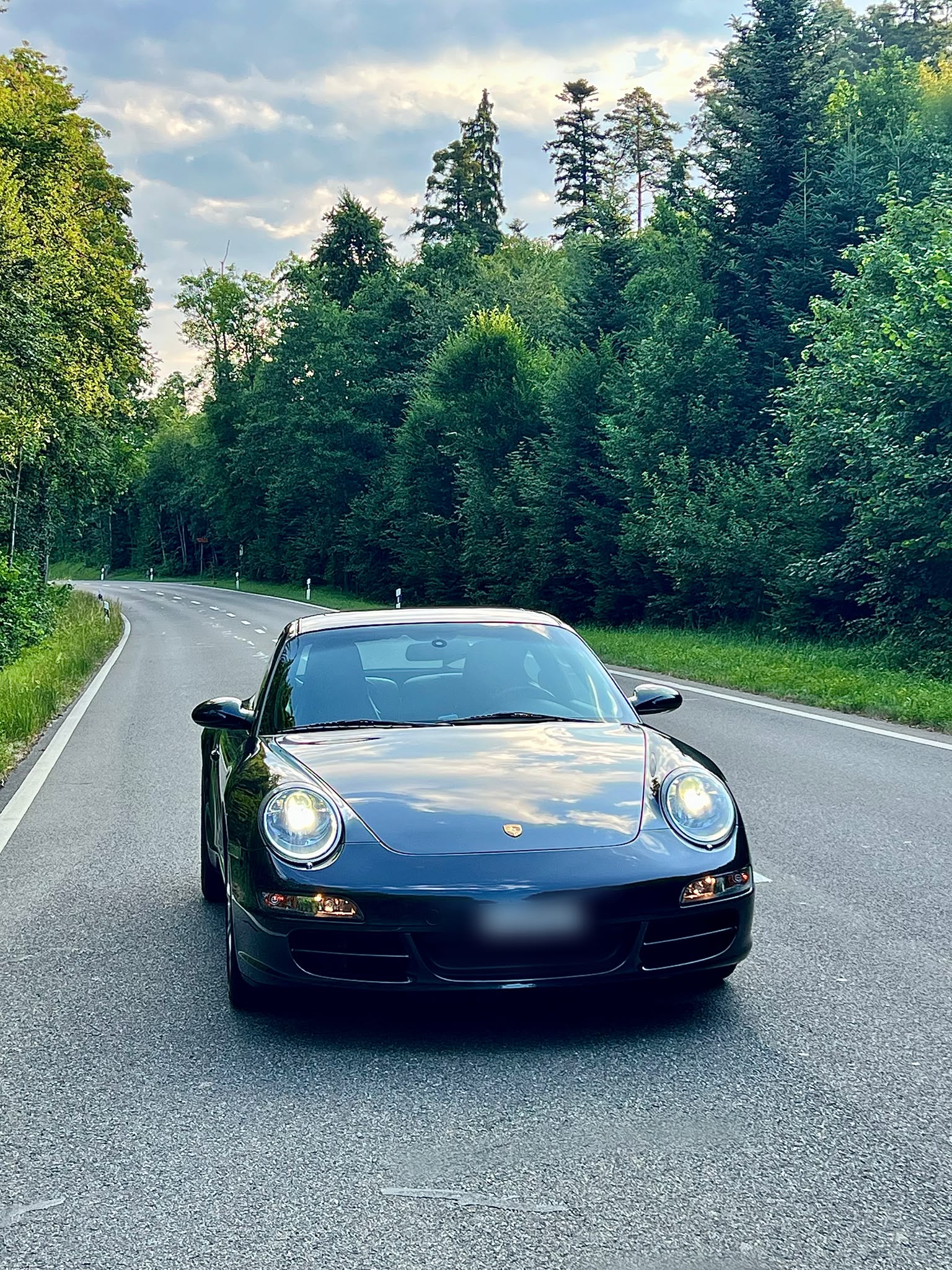 PORSCHE 3.6 Carrera-image-9