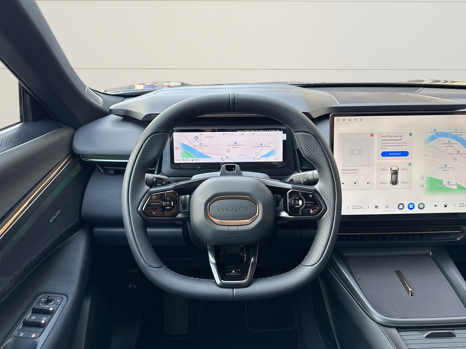 LYNK & CO 08 1.5 PHEV More-image-14