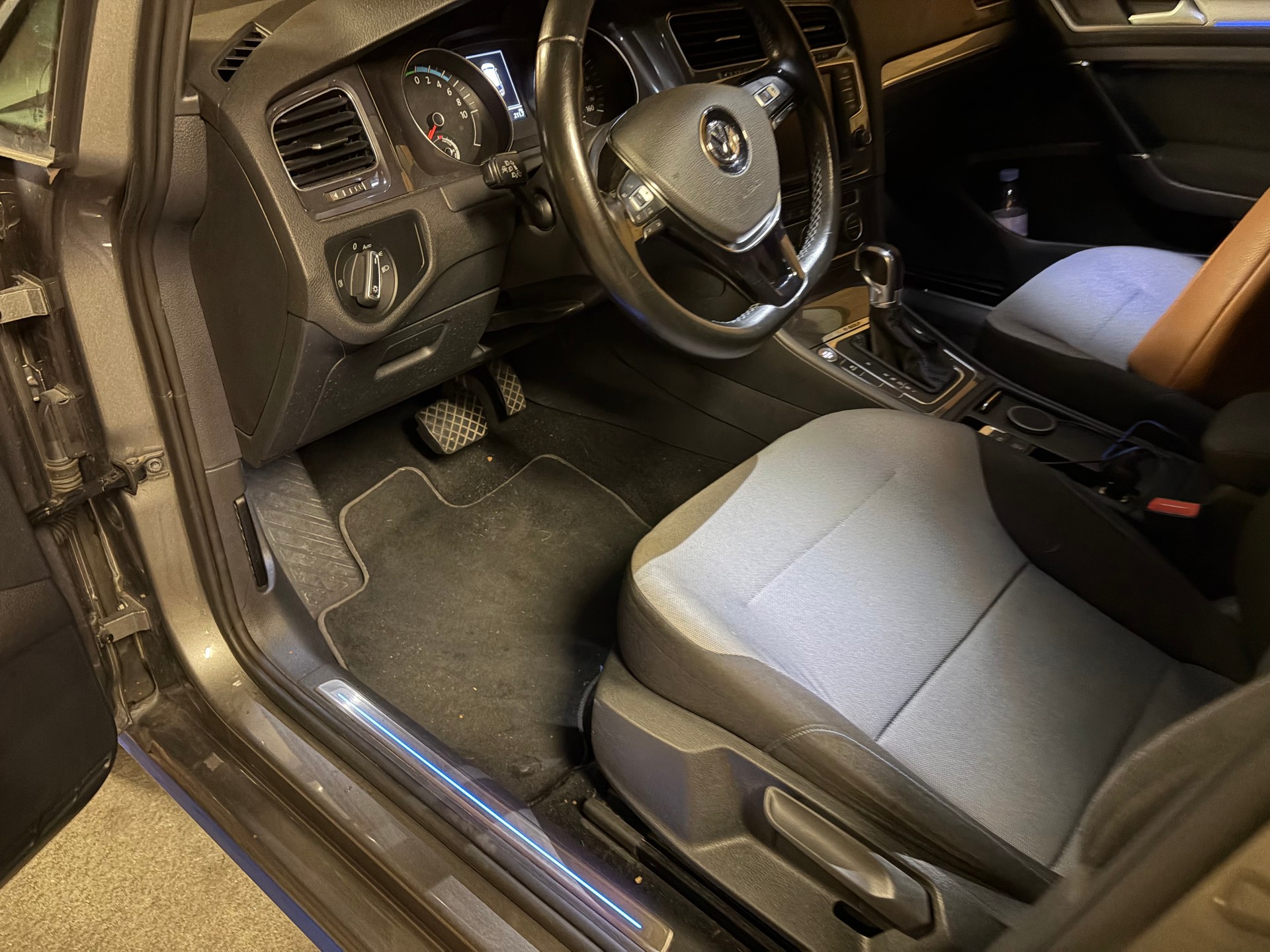 VW e-Golf-image-3