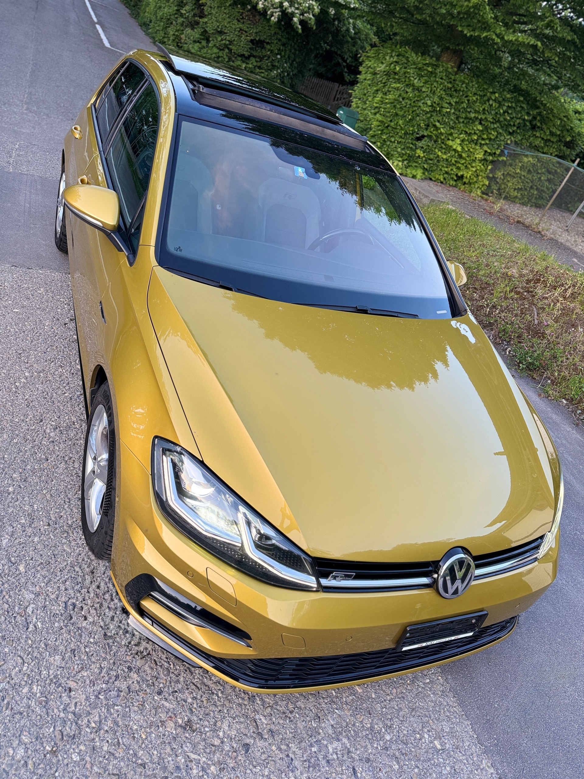 VW Golf 1.5 TSI EVO R–LINE DSG-image-2