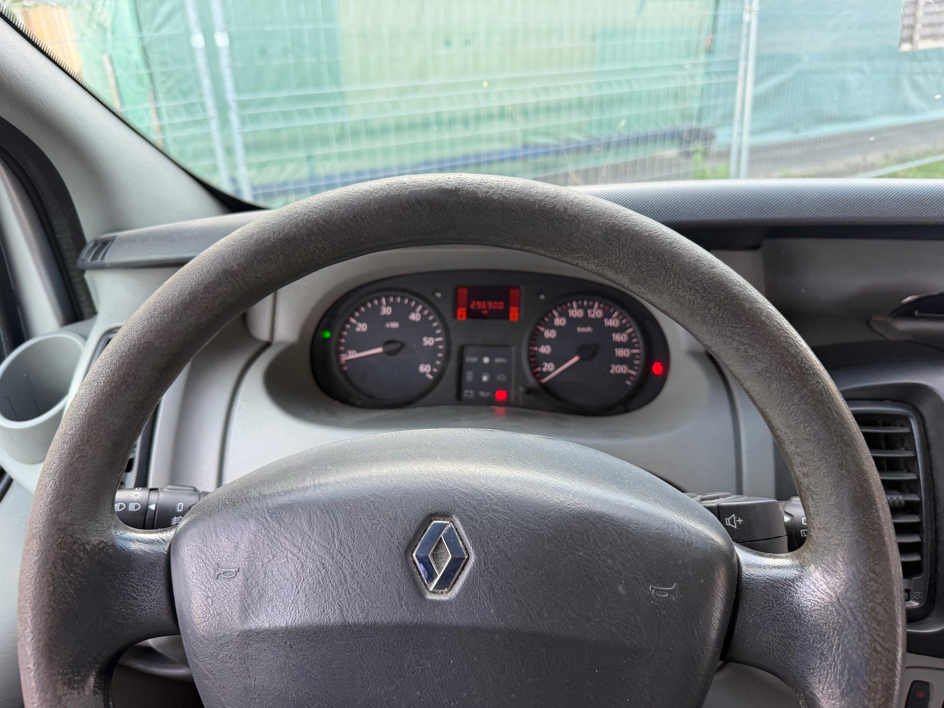 RENAULT Trafic Passenger 1.9 dCi 100 2.7t-image-10