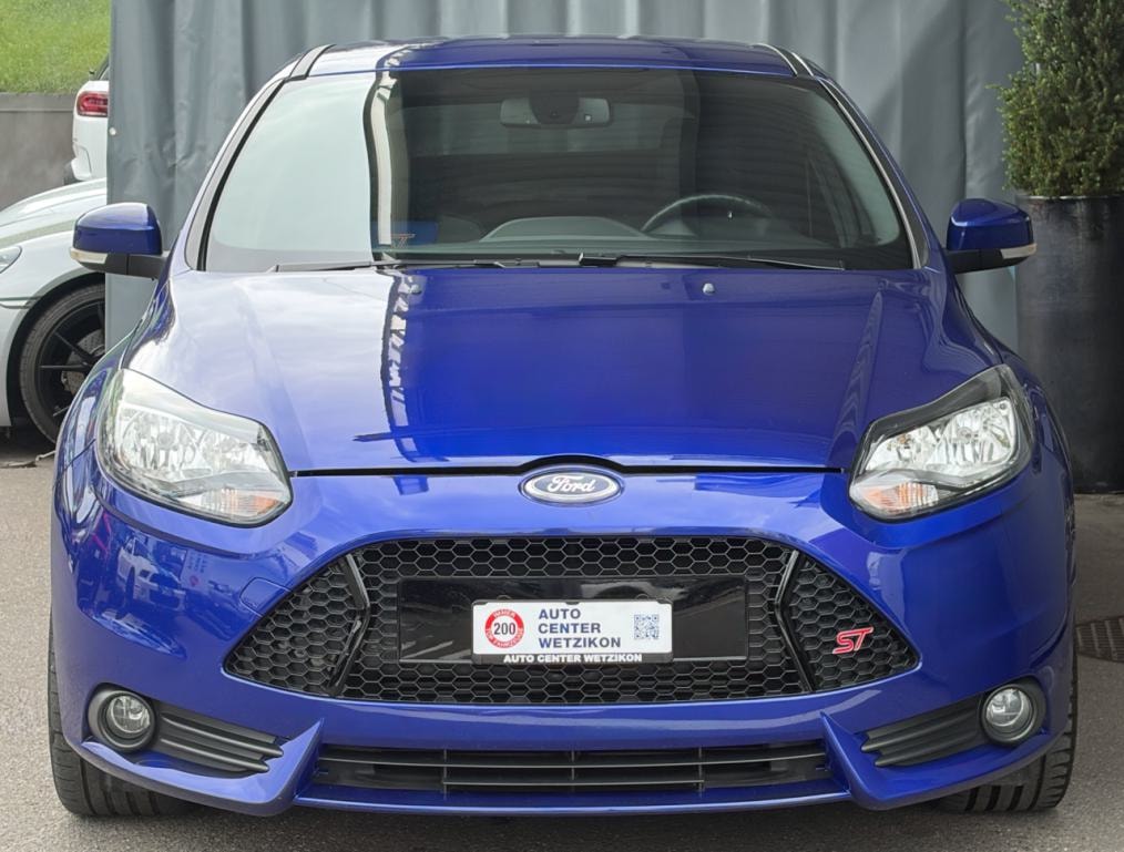 FORD Focus 2.0 SCTi ST-2-image-0