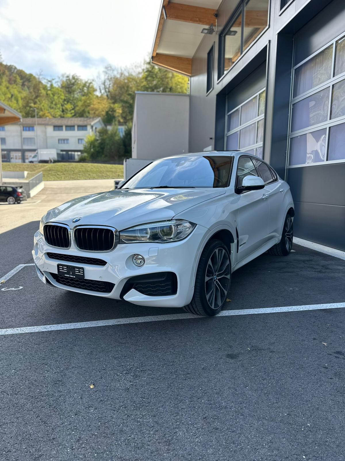 BMW 30d xDrive-image-0