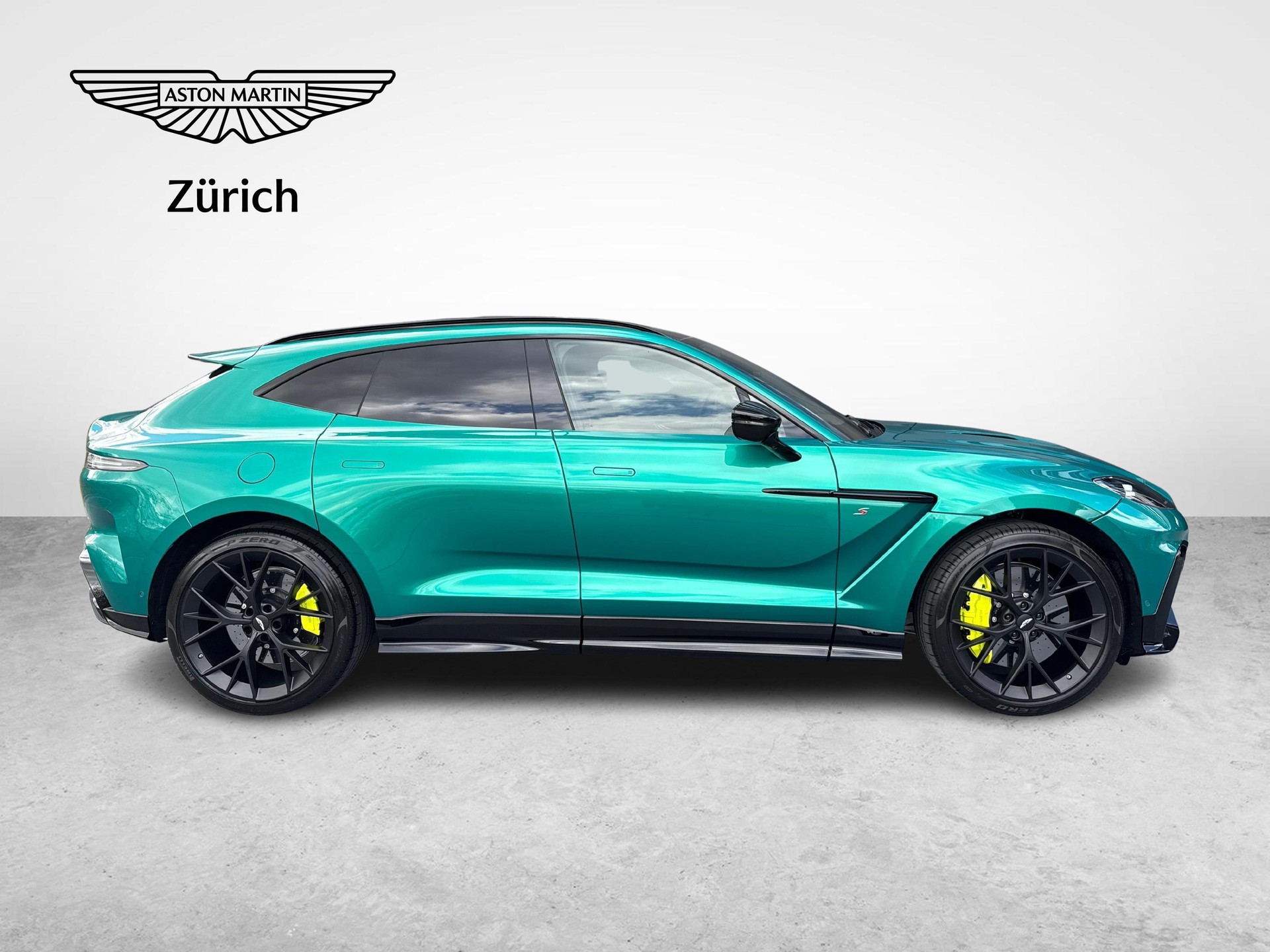 ASTON MARTIN DBX S 4.0 V8 Bi-Turbo-image-3