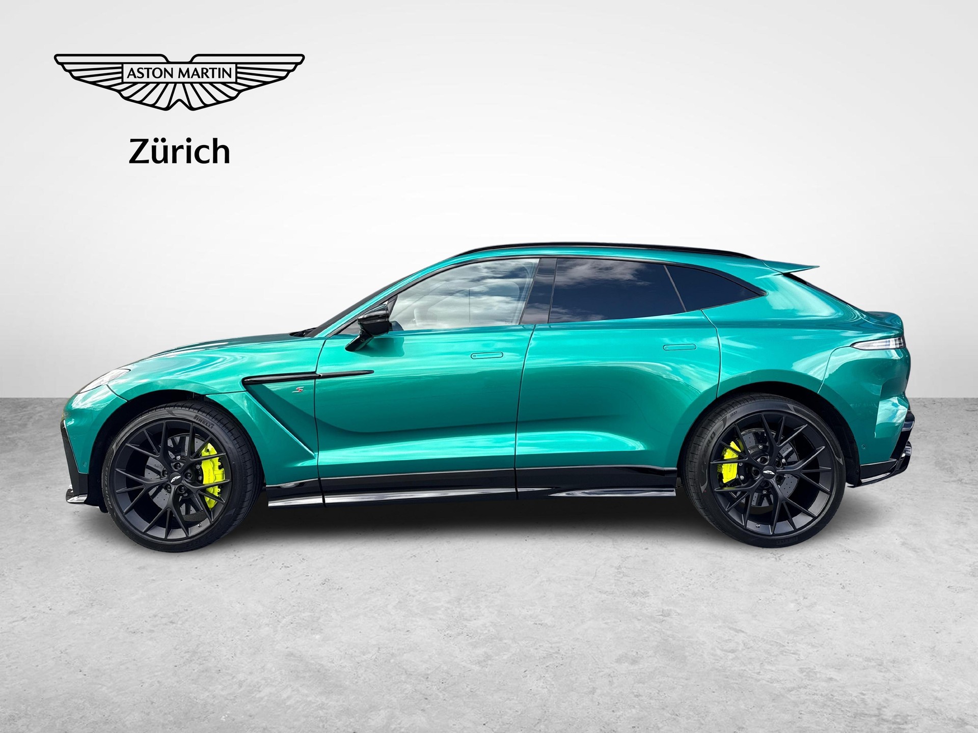 ASTON MARTIN DBX S 4.0 V8 Bi-Turbo-image-1