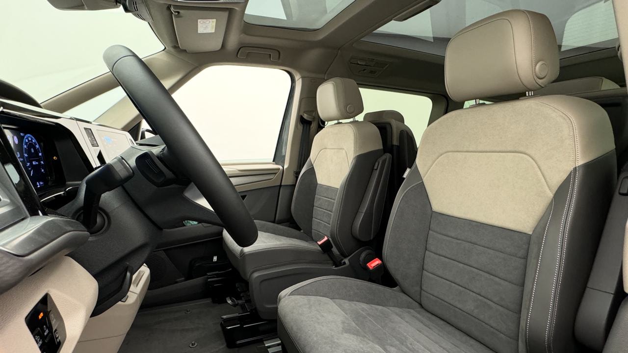 VW Multivan 1.5 eHybrid Life Edition 4Motion DSG-image-4