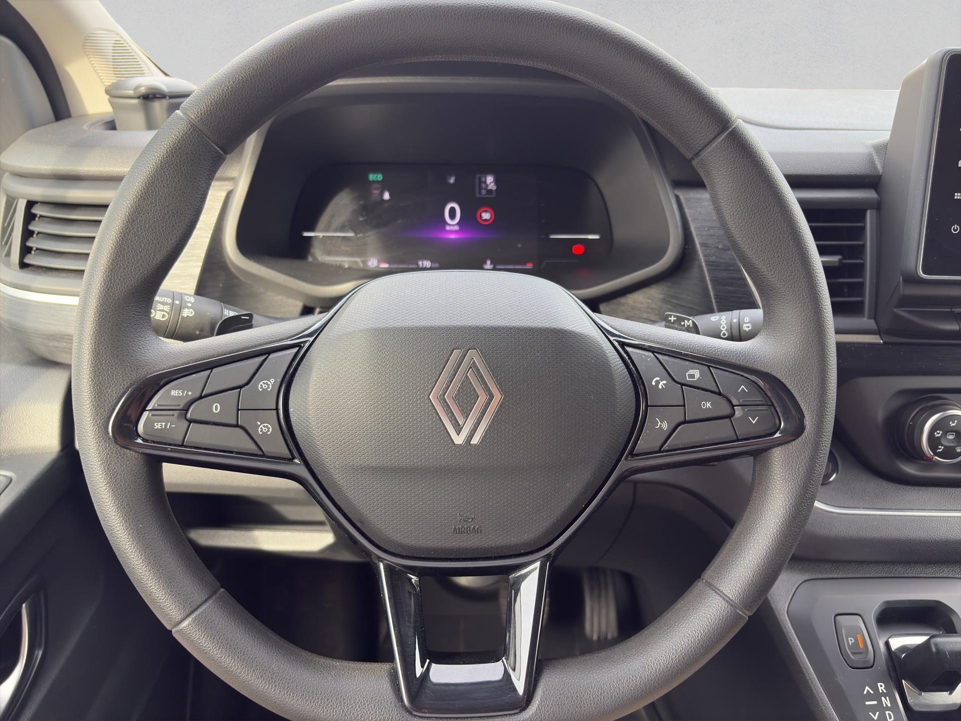 RENAULT Trafic Blue dCi 170 Grand Passenger Techno EDC-image-9